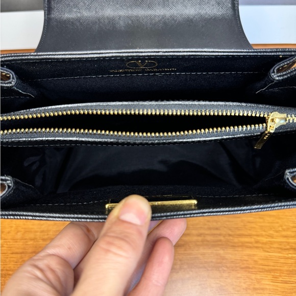 Valentino Garavani Vintage 2way Top Handle bag w/ convertible crossbody strap - Picture 10 of 16